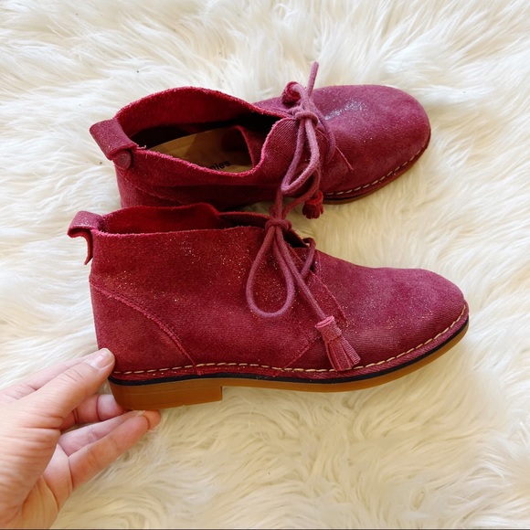 Hush Puppies NWOB Cyra Catelyn Wine Sparkle Suede Ankle Chukka Boots Size 5.5 - Picture 2 of 8
